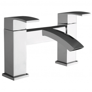 Descent Bath Filler Tap (Chrome)